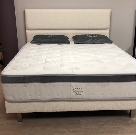 LITERIE DU COMTAT MAGNIFIQUE PALACE GAMME PALACE<br />
MATELAS MAGNIFIQUE PALACE<br />
LITERIE DU COMTAT